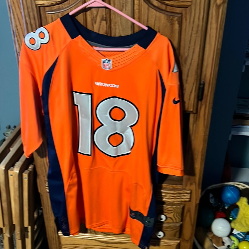 Peyton Manning Denver Broncos Jersey size 44